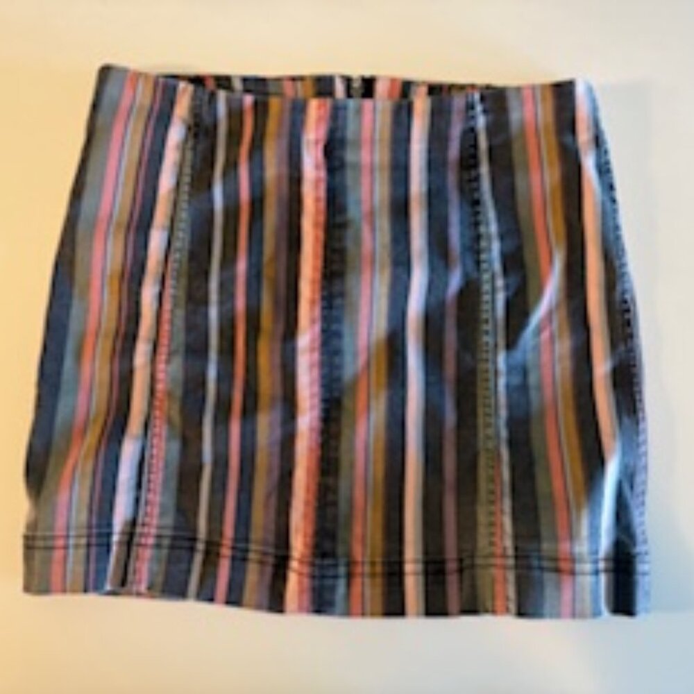 Junior's Colorful Striped Jolt Mini Skirt Size 7